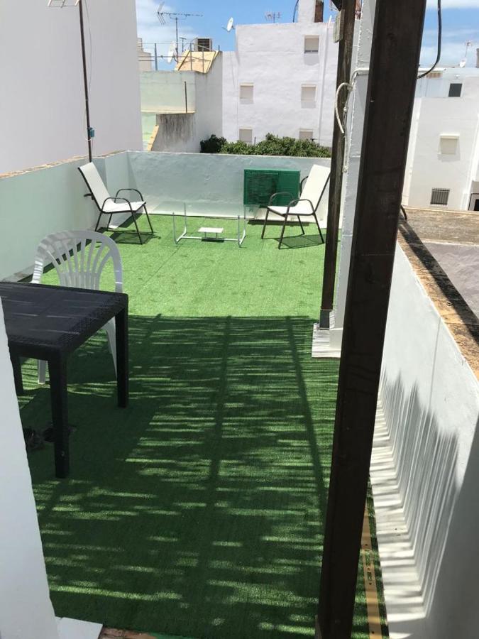 Apartamento Con Azotea Privada Para Parejas Y Familias コニル・デ・ラ・フロンテラ エクステリア 写真
